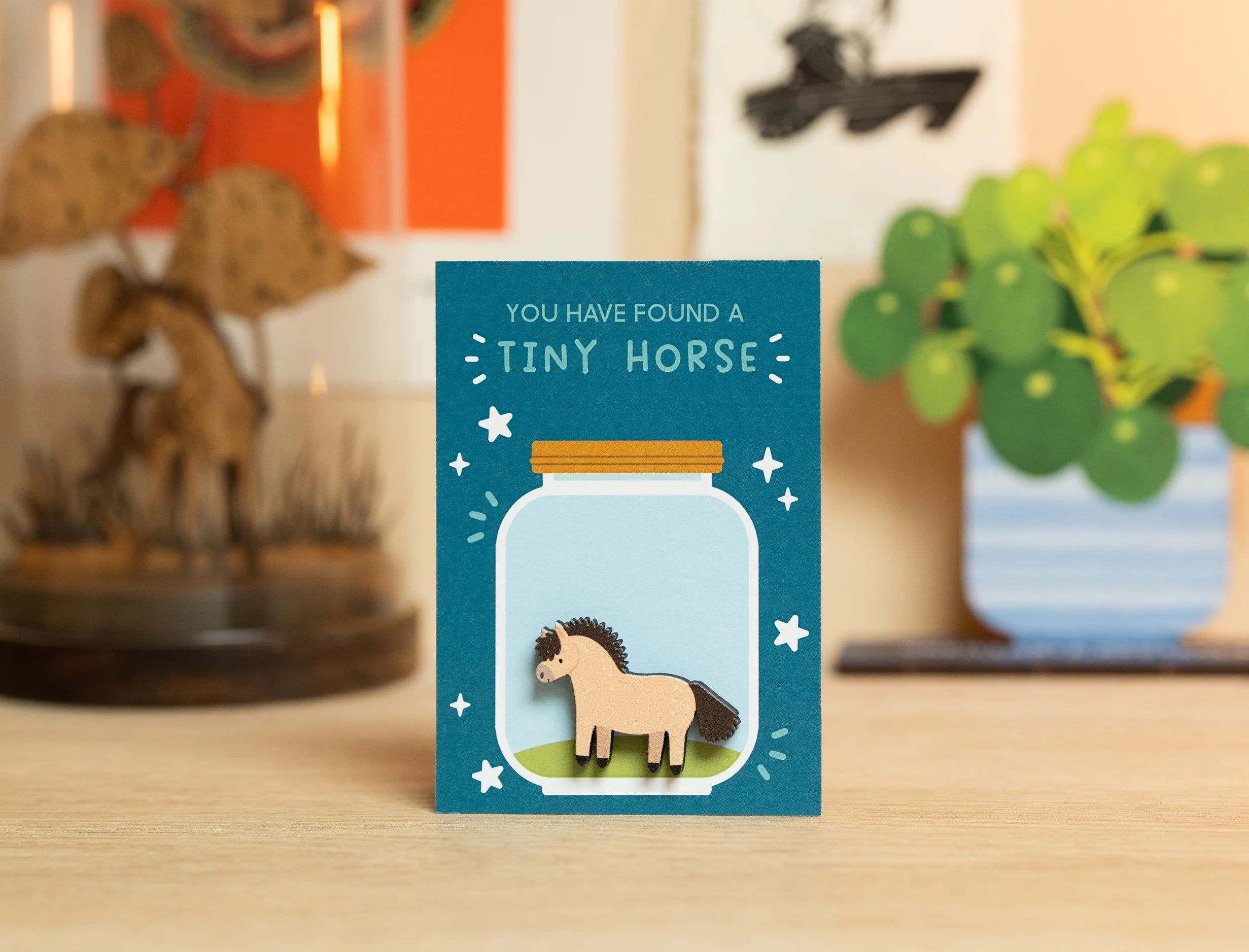 Tiny Horse - Pin Badge