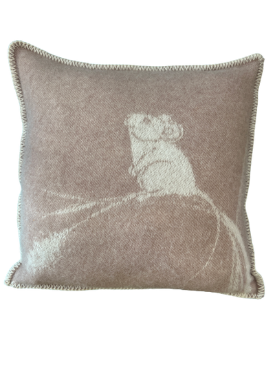 Mouse Wool Cushion