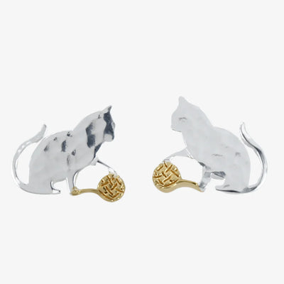 Cat with Wool Silver Studs